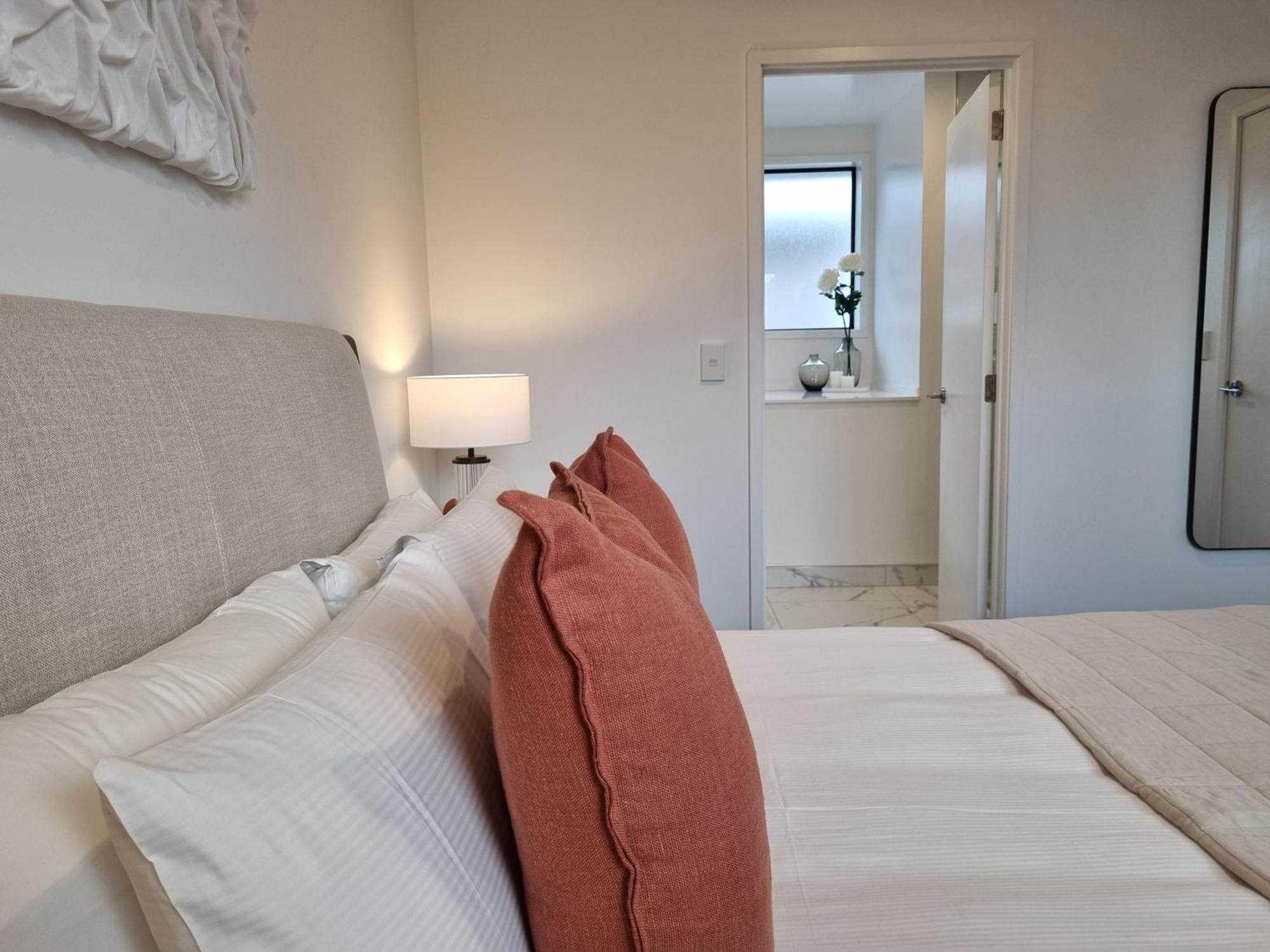 Cloud Nine Elegant Escape Awaits Lägenhet Christchurch Exteriör bild